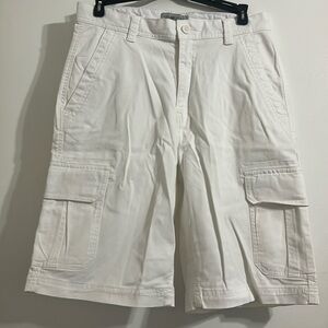 Sun River Clothing Co Men’s Cargo shorts size 30 waist color white with pockets